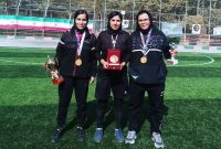 فتح جام مسابقات مینی فوتبال به دست دختران مرندی