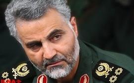 محقق مرندی مدال جهانی خود را به سردار سلیمانی اهدا کرد