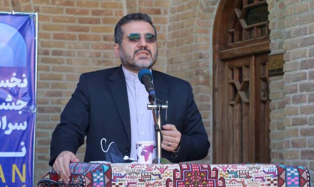 حوزه تمدن و فرهنگ به سیاست ربطی ندارد