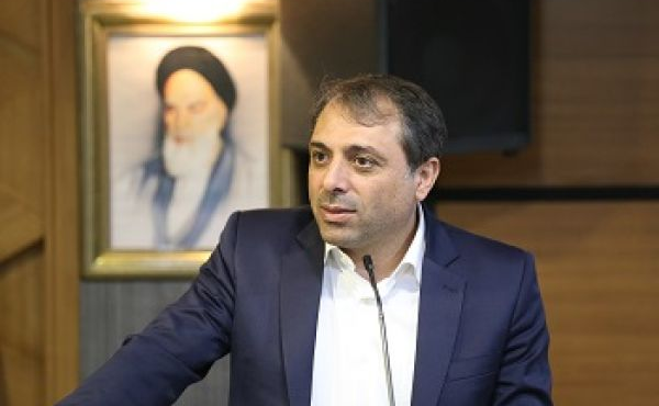 باانتخاب بهاری فر به عنوان رئیس هیات رئیسه سندیکای بیمه گران ایران