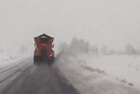 برف روبی ۱۰ هزار کیلومتر باند از راه ها‌ی آذربایجان شرقی 